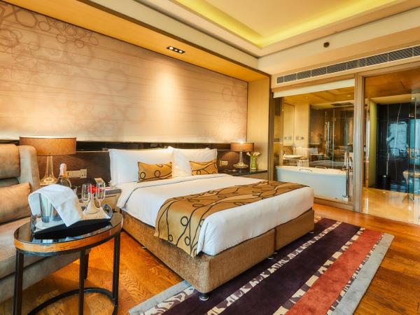 Crowne Plaza New Delhi Rohini, an IHG Hotel : photo 3 de la chambre chambre lit king-size premium - non-fumeurs