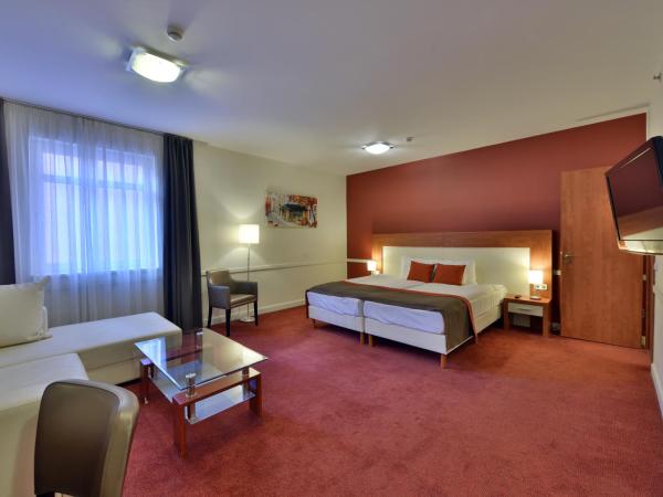 Hotel City Inn : photo 10 de la chambre appartement supérieur