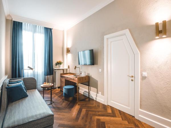 Hotel Reine Victoria by Laudinella : photo 4 de la chambre chambre double de caractère de luxe