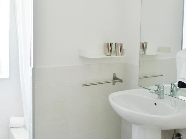 Peneco Albufeira GuestHouse : photo 1 de la chambre chambre double