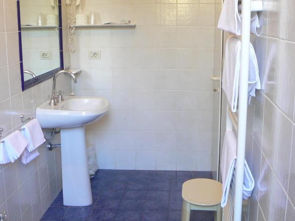 Hotel Moderno : photo 7 de la chambre chambre triple