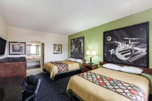 Super 8 by Wyndham Houston Hobby Airport South : photo 1 de la chambre room #33902111