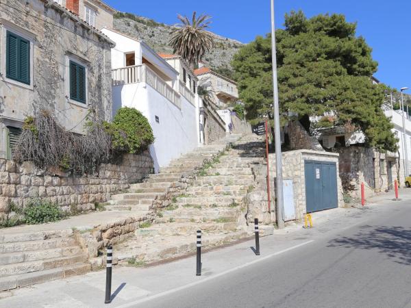 Rooms&Studios Rina : photo 9 de la chambre chambre double avec patio