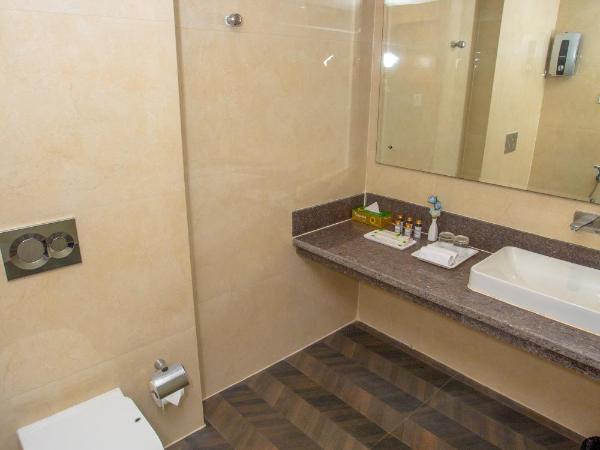 Citadel Hotel By Vinnca : photo 5 de la chambre skyline view suite - 24 hour checkin/checkout