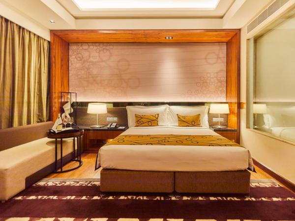 Crowne Plaza New Delhi Rohini, an IHG Hotel : photo 4 de la chambre chambre lit king-size deluxe - non-fumeurs 