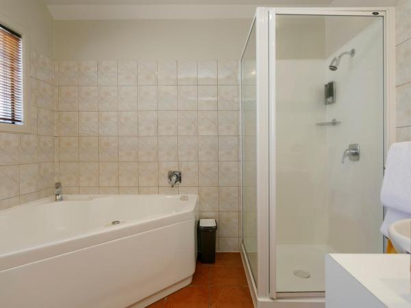 Baycrest Thermal Lodge : photo 3 de la chambre studio king avec balcon