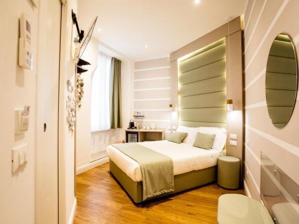 Atmosfere Guest House - Cinque Terre e La Spezia : photo 1 de la chambre chambre double standard - via di monale 75