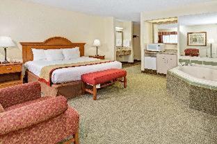 Baymont by Wyndham Indianapolis : photo 2 de la chambre room #7662625