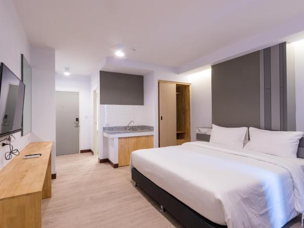 The Key Point Hotel : photo 1 de la chambre chambre lit king-size standard