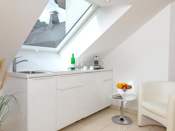 Hotel Villa Falkenberg : photo 2 de la chambre appartement 2 chambres