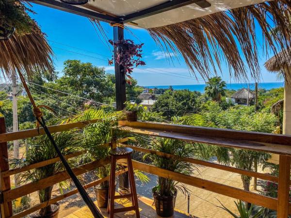 Shaka House : photo 5 de la chambre chambre double avec balcon - vue sur mer