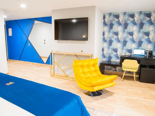 Ramë Hotel Boutique : photo 10 de la chambre suite avec piscine privée