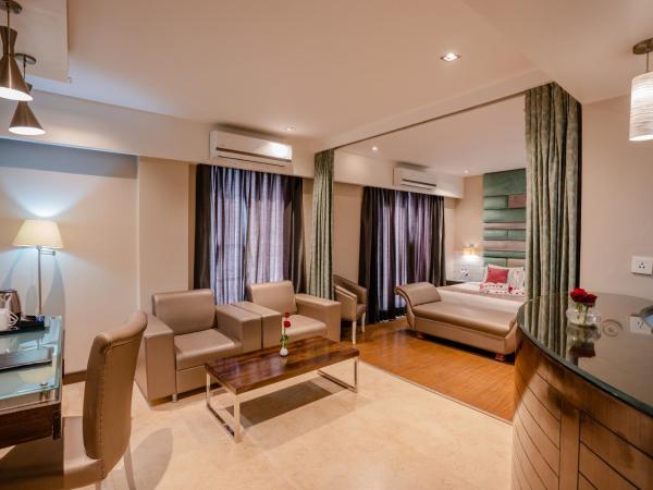 Regenta Inn Jaipur, Adarsh Nagar : photo 2 de la chambre suite