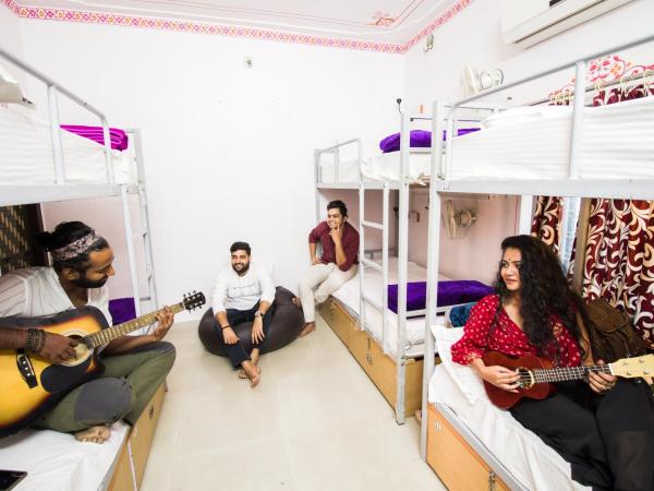 Musafir Hostel Udaipur : photo 6 de la chambre lit dans dortoir mixte de 6 lits