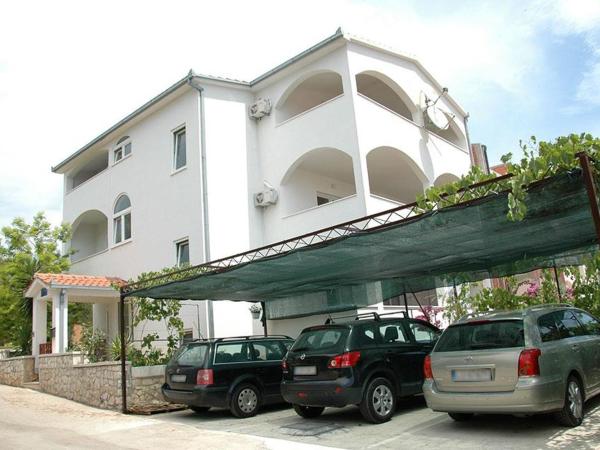 Apartments Lukić 1944 : photo 2 de la chambre appartement
