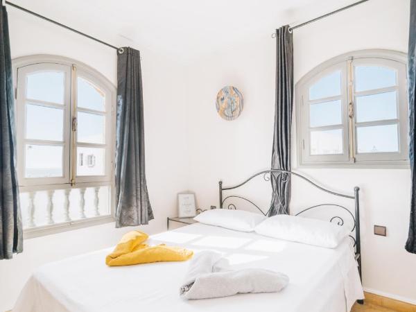 Essaouira Beach Hostel : photo 4 de la chambre chambre double