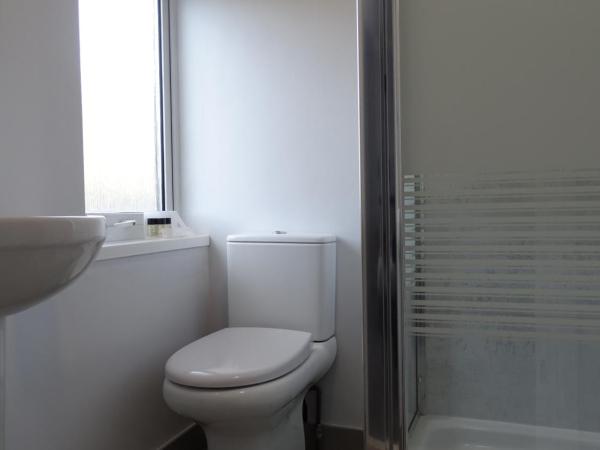 The Beeches Hotel & Leisure Club : photo 4 de la chambre chambre lit queen-size