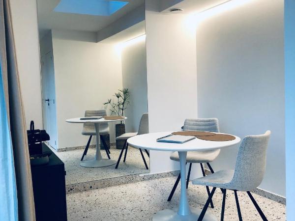 Suites Le Porte-Bonheur : photo 9 de la chambre suite avec terrasse 