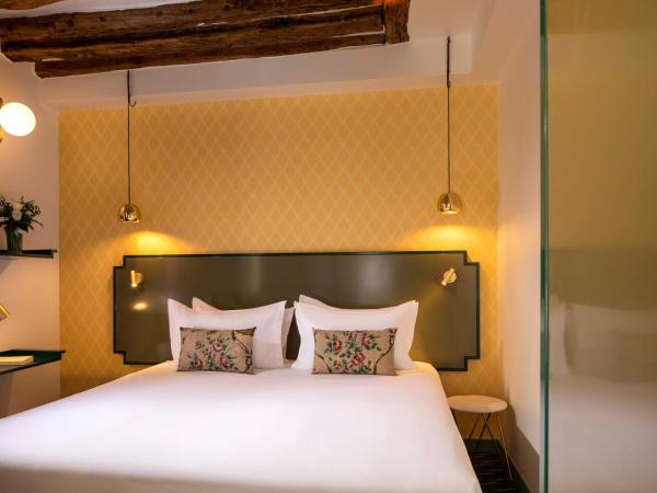 Hotel des Deux-Iles - Notre-Dame : photo 2 de la chambre chambre double supérieure