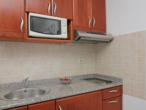 Villa Antea Apartments : photo 6 de la chambre appartement 1 chambre de luxe avec terrasse