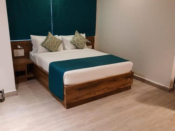 Regenta INN Grand Koramangala by Royal Orchid Hotels : photo 6 de la chambre chambre lit king-size deluxe