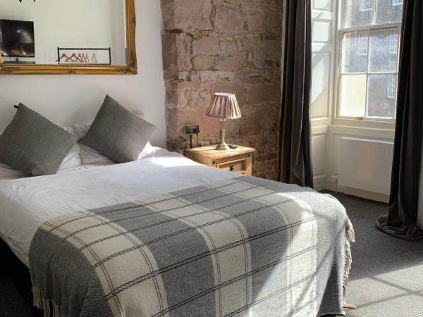 Royal Mile Suites by the Castle : photo 3 de la chambre studio porteus - vue sur royal mile 