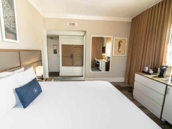 San Juan Hotel Miami Beach : photo 3 de la chambre hébergement de luxe lit king-size - vue sur ville
