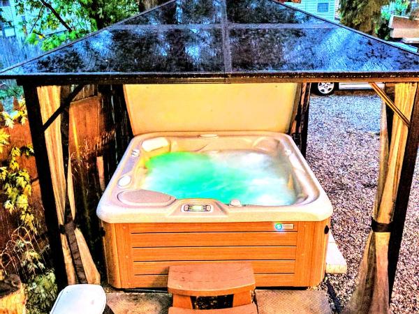 The Wayfaring Buckeye Hostel : photo 1 de la chambre maison de ville 3 chambres