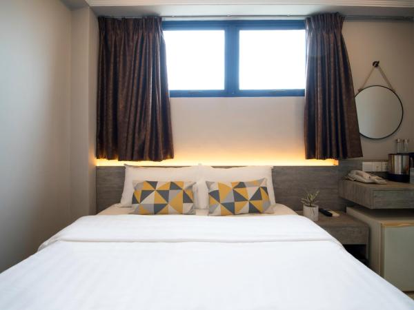 Harbour Ville Hotel : photo 7 de la chambre chambre lit queen-size standard (récemment rénovée)