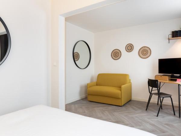 Hôtel Chromatics & Restaurant Hill Club by HappyCulture : photo 9 de la chambre chambre triple supérieure