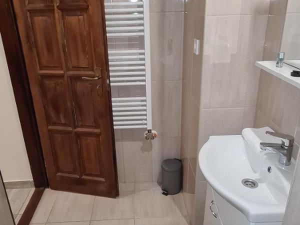 Rózsa Apartmanház : photo 8 de la chambre appartement standard