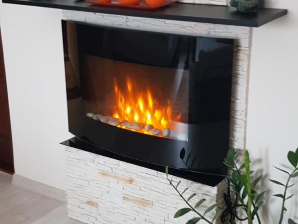 Rózsa Apartmanház : photo 10 de la chambre appartement avec douche