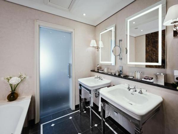 Excelsior Hotel Ernst am Dom : photo 3 de la chambre room #6111197