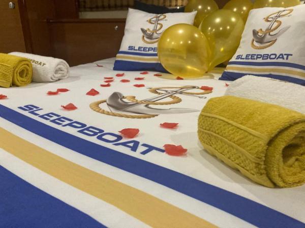 SLEEPBOAT YACHT : photo 8 de la chambre suite deluxe