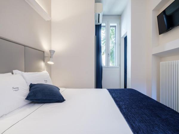 Hotel Touring : photo 2 de la chambre chambre simple supérieure