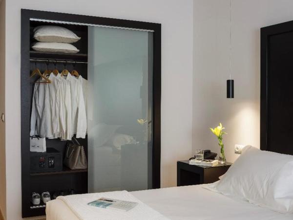 Hotel Fernando III : photo 2 de la chambre room #9021317