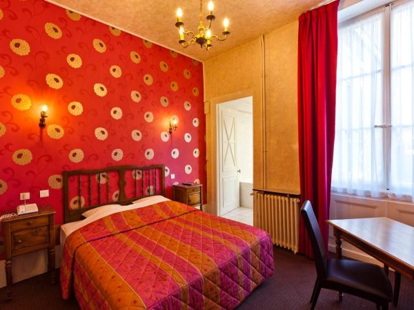 Hotel Du Nord : photo 1 de la chambre chambre double avec baignoire