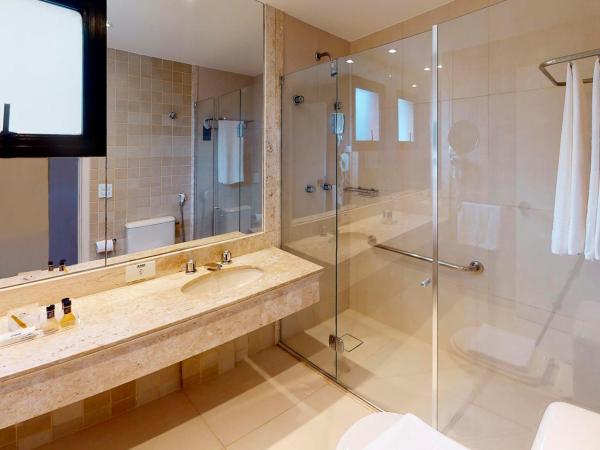 Estanplaza Nações Unidas : photo 3 de la chambre suite lit queen-size deluxe