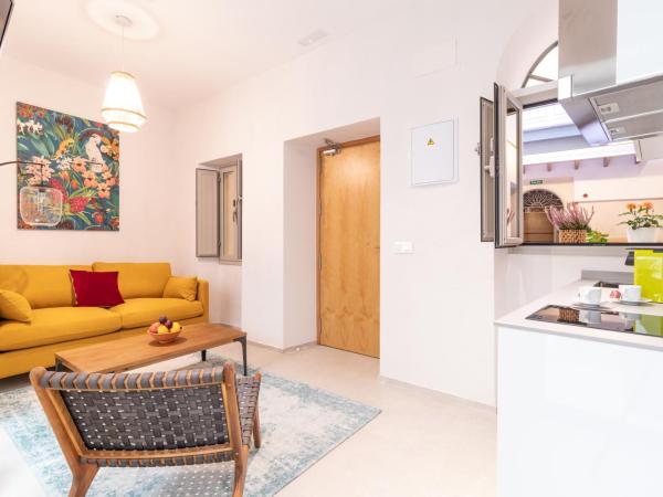 Casa 95 Sevilla : photo 4 de la chambre appartement avec piscine privée et terrasse