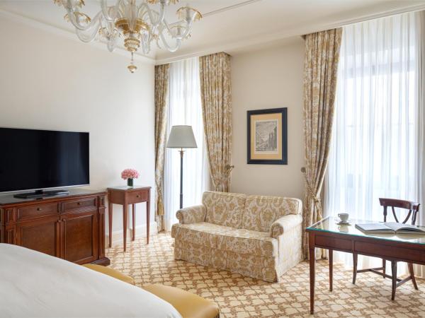 Four Seasons Hotel Firenze : photo 10 de la chambre chambre lit king-size deluxe