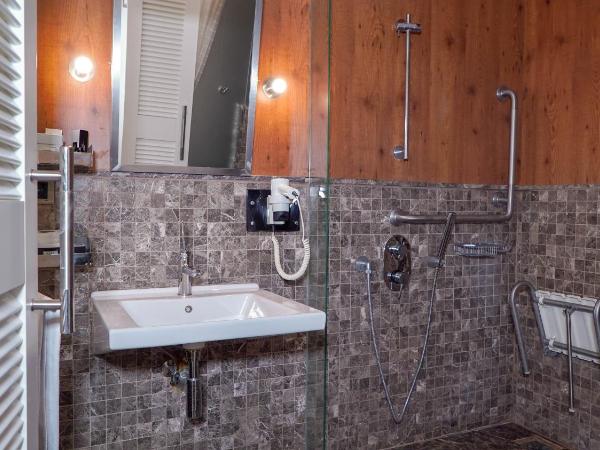 Koza Suite Hotel : photo 6 de la chambre chambre double ou lits jumeaux - accessible aux personnes à mobilité réduite