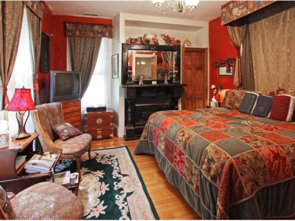 Old Northside Bed & Breakfast : photo 2 de la chambre chambre lit queen-size