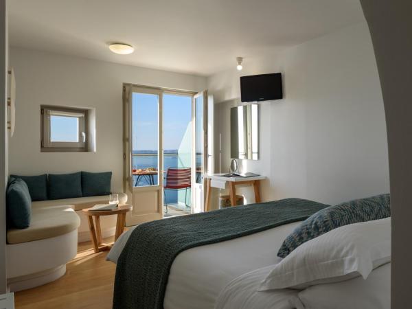 Panorama Boutique Hotel : photo 3 de la chambre chambre double standard avec vue sur caldera