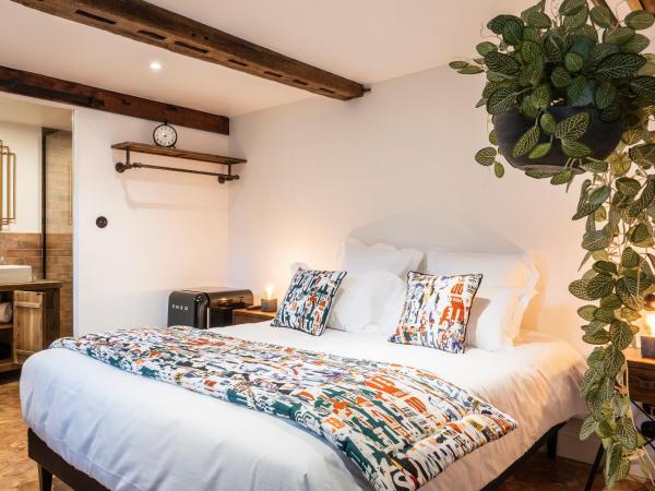 La Maison du Corsaire : photo 2 de la chambre chambre double avec salle de bains privative