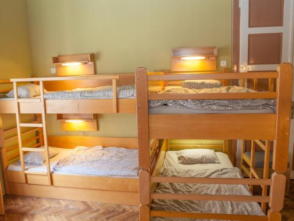 Treestyle Hostel : photo 5 de la chambre dortoir (8 adultes)