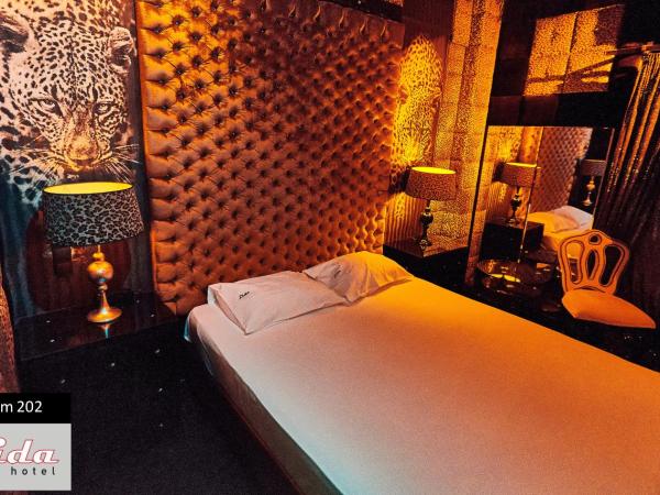 Lida Hotel : photo 4 de la chambre chambre double deluxe avec douche