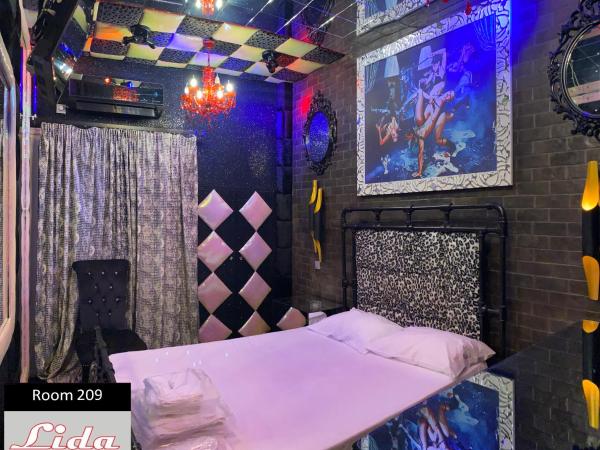 Lida Hotel : photo 1 de la chambre chambre double deluxe avec douche