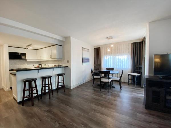 Best Western Plus Sands : photo 6 de la chambre grande suite lit king-size avec kitchenette, cheminée Électrique et balcon - non-fumeurs