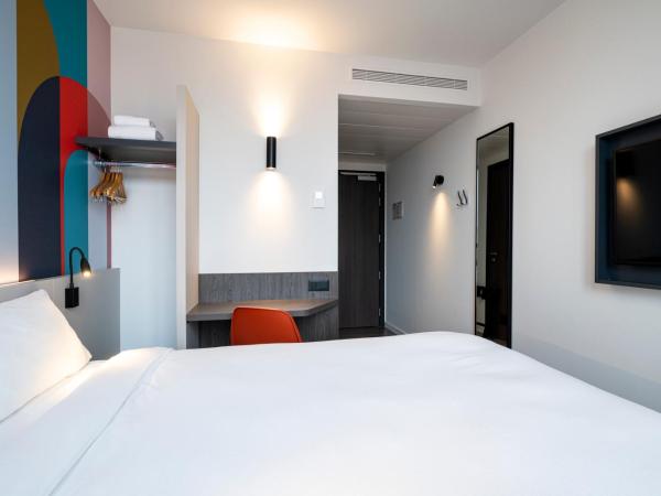 B&B HOTEL Gent Centrum : photo 3 de la chambre chambre double