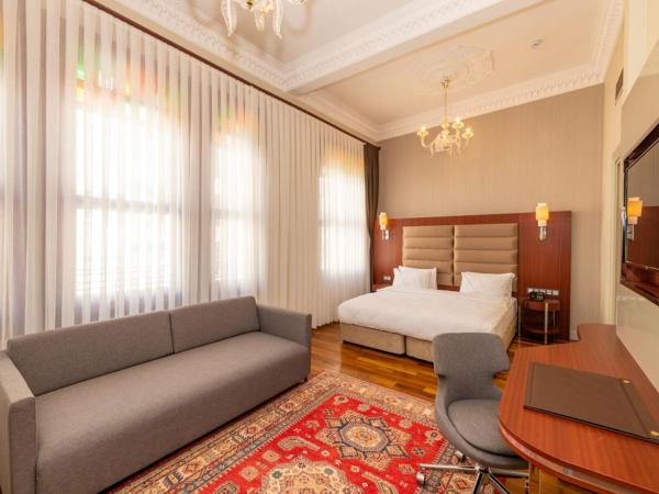 Blue Gilroy Hotel : photo 4 de la chambre suite junior